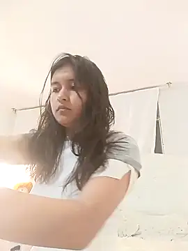 Snapshot of Nalaa_Sc chatting on December 27, 2024, 11:42 pm Nalaa Sc online show from December 27, 2024, 11:42 pm