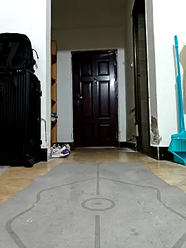 Snapshot of DDYY12341 chatting on October 19, 2025, 12:19 pm DDYY12341 online show from October 19, 2025, 12:19 pm