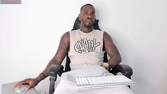 Snapshot of Dvid_Rullers chatting on February 24, 2025, 9:30 pm Dvid Rullers online show from February 24, 2025, 9:30 pm