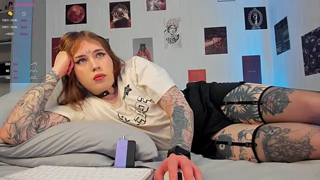 Spliti moon online show from November 30, 2025, 1:01 pm