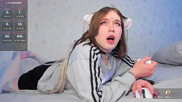 Spliti moon online show from February 4, 2025, 8:06 pm