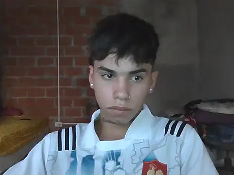 el dylan 17 online show from January 7, 2026, 8:03 pm