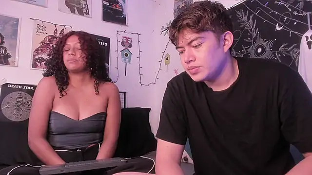 hothoneychile online show from October 23, 2025, 2:38 pm