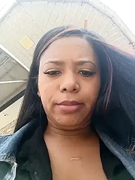 Snapshot of cindy_damm chatting on March 13, 2025, 5:28 pm cindy damm online show from March 13, 2025, 5:28 pm