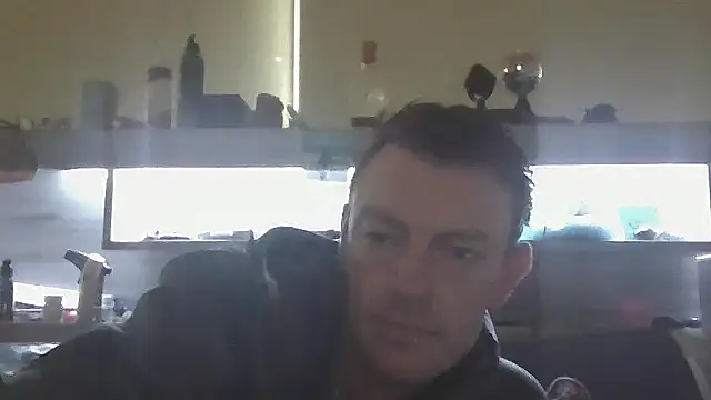 Snapshot of MDeez11 chatting on May 20, 2026, 2:08 am MDeez11 online show from May 20, 2026, 2:08 am