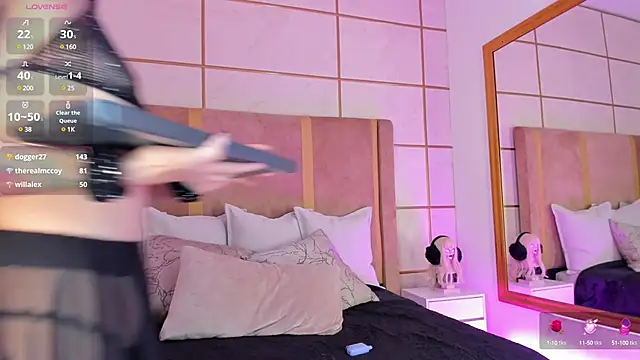 Snapshot of Kittenmeuw chatting on February 28, 2025, 3:04 am Kittenmeuw online show from February 28, 2025, 3:04 am