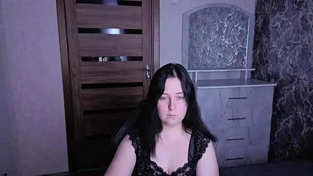 Snapshot of Kristy-Max chatting on July 23, 2026, 8:38 pm Kristy-Max online show from July 23, 2026, 8:38 pm