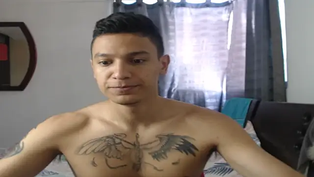 Tobicutee online show from December 4, 2025, 4:39 pm