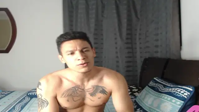 Tobicutee online show from January 13, 2026, 2:26 am