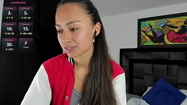 tatiana valencia online show from February 27, 2025, 3:05 pm