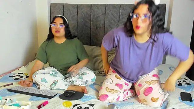 maddie-and-chelsea- online show from March 12, 2026, 7:56 am