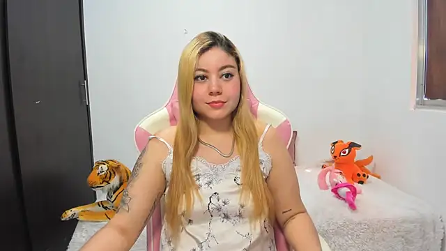 saori 9b online show from March 16, 2025, 2:44 pm