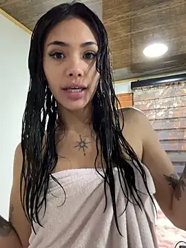 Snapshot of Giovanna_oliveira chatting on June 15, 2026, 2:34 am Giovanna oliveira online show from June 15, 2026, 2:34 am