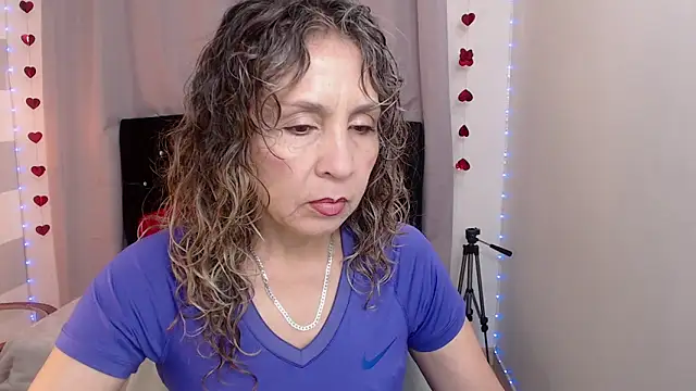 Snapshot of Afrodita_sg chatting on February 8, 2026, 1:42 pm Afrodita sg online show from February 8, 2026, 1:42 pm