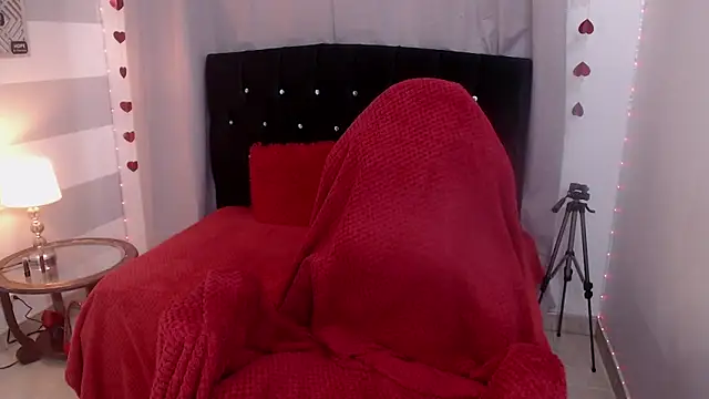 Snapshot of Afrodita_sg chatting on February 14, 2026, 2:06 pm Afrodita sg online show from February 14, 2026, 2:06 pm