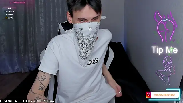 Snapshot of CHERLYBAY chatting on February 28, 2025, 3:04 am CHERLYBAY online show from February 28, 2025, 3:04 am