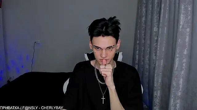 Snapshot of CHERLYBAY chatting on March 17, 2025, 7:15 pm CHERLYBAY online show from March 17, 2025, 7:15 pm