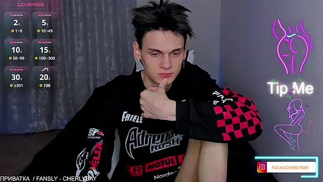 Snapshot of CHERLYBAY chatting on February 26, 2025, 12:09 am CHERLYBAY online show from February 26, 2025, 12:09 am