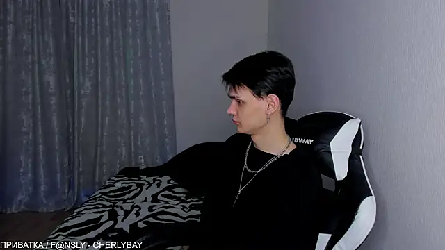 Snapshot of CHERLYBAY chatting on March 17, 2025, 1:24 am CHERLYBAY online show from March 17, 2025, 1:24 am