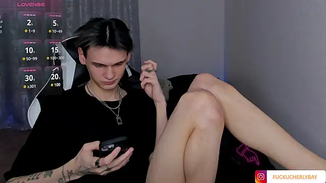 Snapshot of CHERLYBAY chatting on February 22, 2025, 1:33 am CHERLYBAY online show from February 22, 2025, 1:33 am