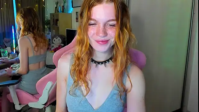 Sunny Elly online show from October 4, 2025, 6:37 am