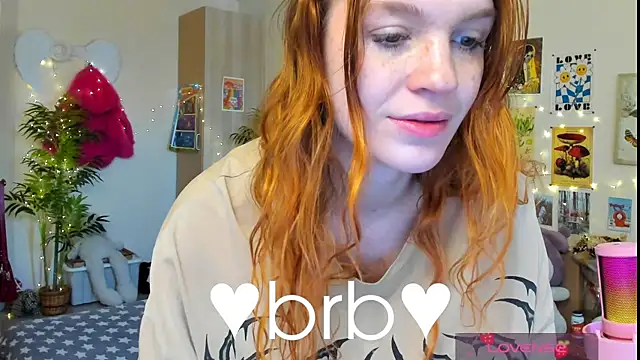 Sunny Elly online show from April 19, 2026, 6:25 am