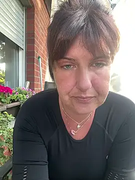NatiLove35 online show from July 21, 2026, 5:42 am
