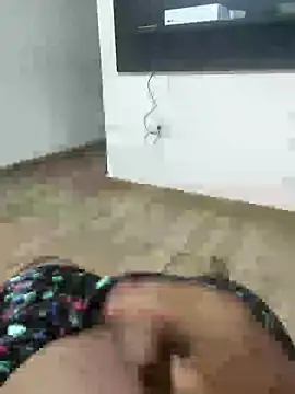 Snapshot of roladuraPr chatting on January 8, 2025, 3:19 am roladuraPr online show from January 8, 2025, 3:19 am