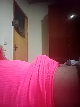 Snapshot of roladuraPr chatting on March 9, 2025, 11:47 am roladuraPr online show from March 9, 2025, 11:47 am