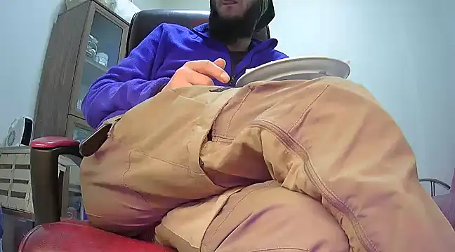 hardbigcock16 online show from February 15, 2025, 9:49 am