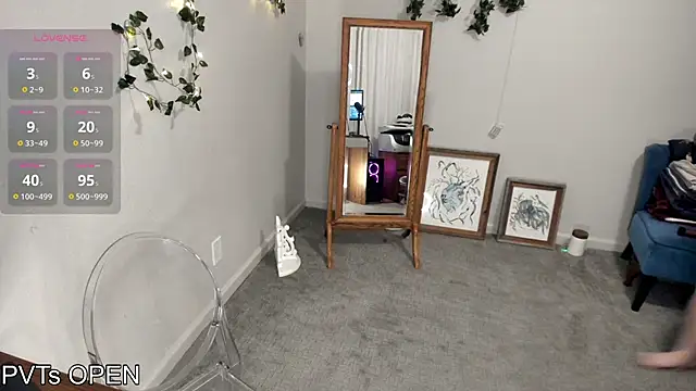 Peaches N Kreme online show from January 13, 2026, 2:59 am