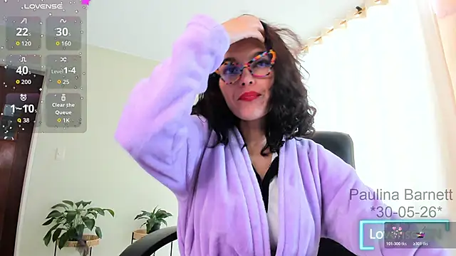 paulinabarnett- online show from May 30, 2026, 4:12 pm