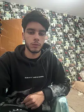 Snapshot of 2DemetCCoop2 chatting on November 17, 2025, 5:39 pm 2DemetCCoop2 online show from November 17, 2025, 5:39 pm