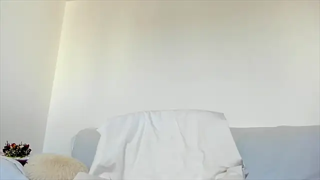 Snapshot of hornyemma__ chatting on March 19, 2025, 9:06 am hornyemma online show from March 19, 2025, 9:06 am