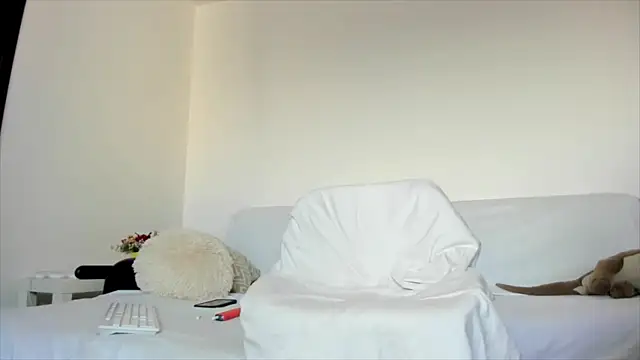 Snapshot of hornyemma__ chatting on January 30, 2025, 11:55 am hornyemma online show from January 30, 2025, 11:55 am