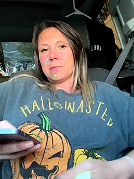 hotNReady6969 online show from October 30, 2025, 10:17 pm