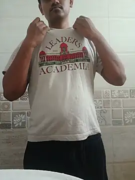 Snapshot of Long_Laster chatting on June 30, 2026, 6:13 am Long Laster online show from June 30, 2026, 6:13 am