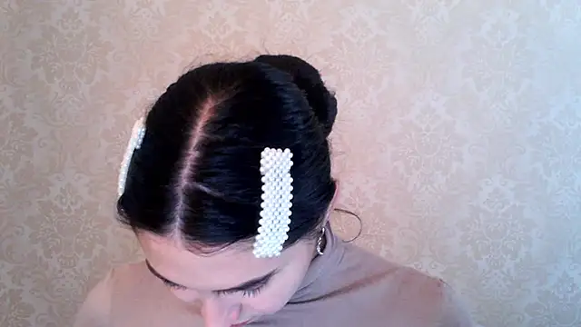 Snapshot of Kashtanka_ chatting on November 28, 2025, 10:15 am Kashtanka online show from November 28, 2025, 10:15 am