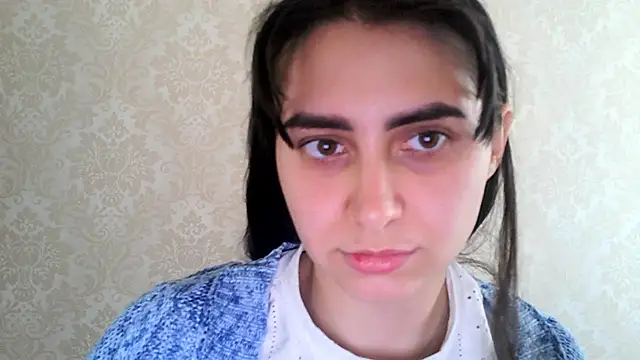 Snapshot of Kashtanka_ chatting on October 8, 2025, 8:16 am Kashtanka online show from October 8, 2025, 8:16 am