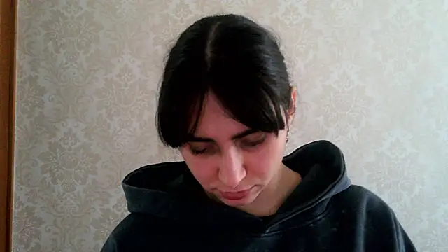 Snapshot of Kashtanka_ chatting on October 15, 2025, 11:07 am Kashtanka online show from October 15, 2025, 11:07 am