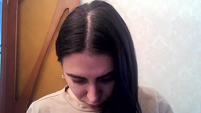 Snapshot of Kashtanka_ chatting on September 9, 2025, 5:50 am Kashtanka online show from September 9, 2025, 5:50 am