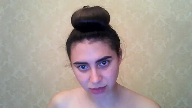 Snapshot of Kashtanka_ chatting on October 25, 2025, 2:50 pm Kashtanka online show from October 25, 2025, 2:50 pm