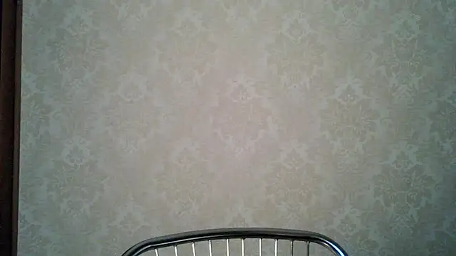 Snapshot of Kashtanka_ chatting on October 30, 2025, 8:06 pm Kashtanka online show from October 30, 2025, 8:06 pm