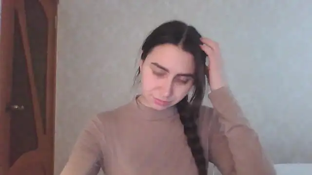 Snapshot of Kashtanka_ chatting on May 1, 2026, 7:24 am Kashtanka online show from May 1, 2026, 7:24 am