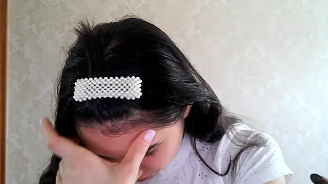 Snapshot of Kashtanka_ chatting on October 4, 2025, 7:10 am Kashtanka online show from October 4, 2025, 7:10 am