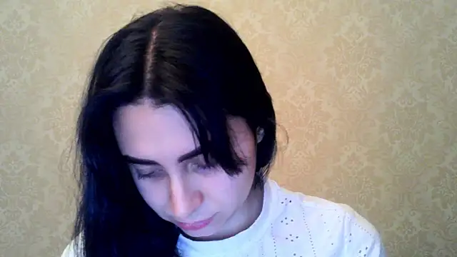 Snapshot of Kashtanka_ chatting on November 21, 2025, 5:01 pm Kashtanka online show from November 21, 2025, 5:01 pm
