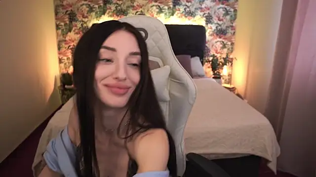 Snapshot of Alice_Arwen chatting on March 16, 2025, 11:38 am Alice Arwen online show from March 16, 2025, 11:38 am