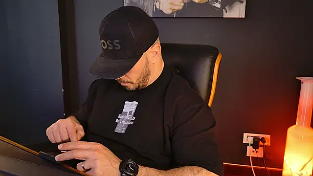 AngeloEric online show from April 7, 2026, 12:29 pm