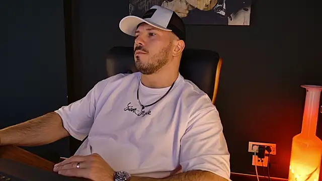 AngeloEric online show from January 17, 2026, 2:09 pm