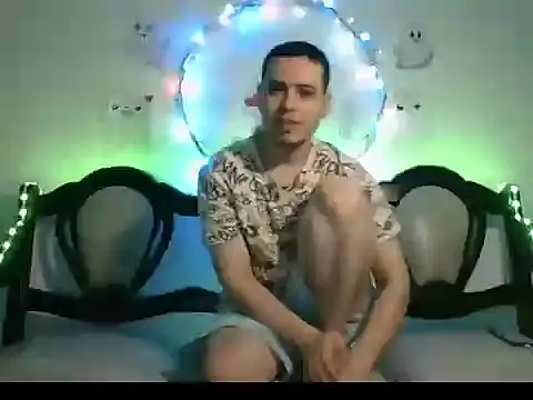 Snapshot of Gasparin32 chatting on January 15, 2026, 2:48 am Gasparin32 online show from January 15, 2026, 2:48 am